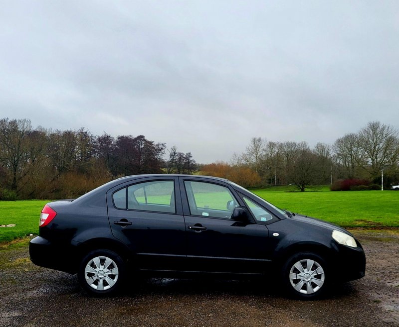 SUZUKI SX4