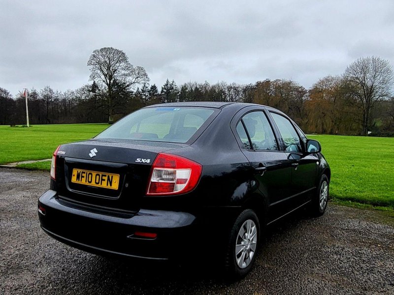 SUZUKI SX4