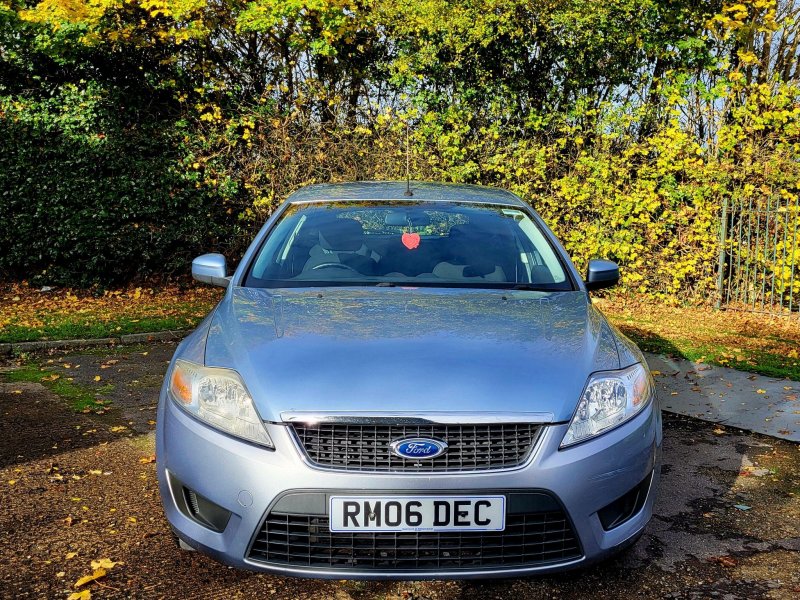 FORD MONDEO