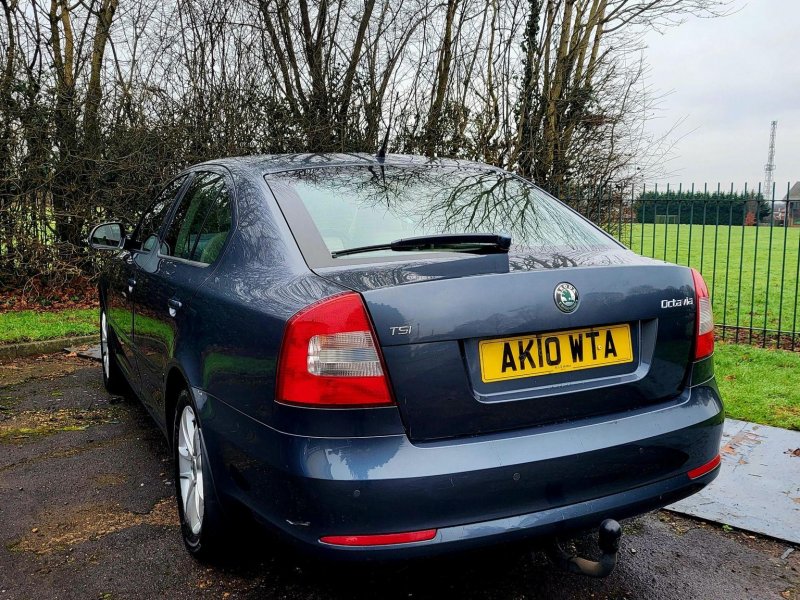 SKODA OCTAVIA